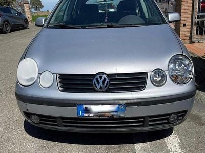 Occasion VW Polo 64 ch (47 kW) 2004 Gris Citadine