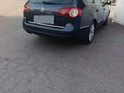 Usata VW Passat 140 CV (102 kW) 2007 Nero Station wagon