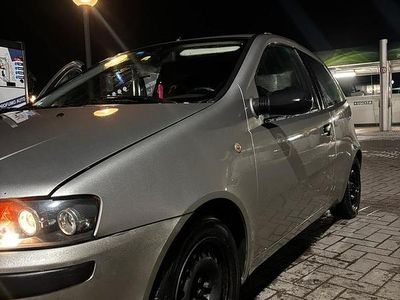 Usata Fiat Punto 2002 Grigio Utilitaria