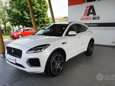 Usata Jaguar E-Pace R-Dynamic 204 CV (150 kW) 2022 Ostuni pearl white SUV