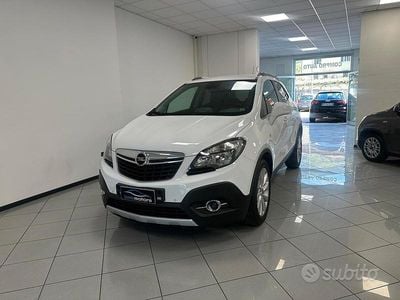Usata Opel Mokka Cosmo 140 CV (102 kW) 2015 Bianco SUV