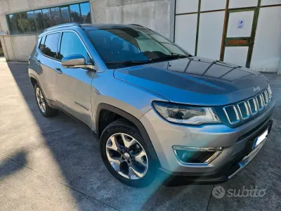 Usata Jeep Compass 140 CV (102 kW) 2020 Grigio SUV