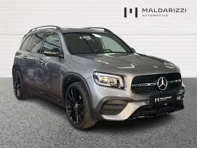 Usata Mercedes GLB200 Premium 150 CV (110 kW) 2023 Argento SUV