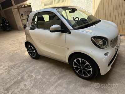Usata Smart ForTwo Coupé 71 CV (52 kW) 2017 Bianco Coupé