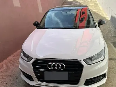 Usata Audi A1 95 CV (69 kW) 2016 Bianco Utilitaria