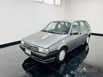 Usata Fiat Tipo 76 CV (55 kW) 1992 Grigio Berlina
