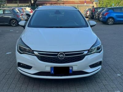 usata Opel Astra 1.6 CDTi 110 CV Sports Tourer Innovatio