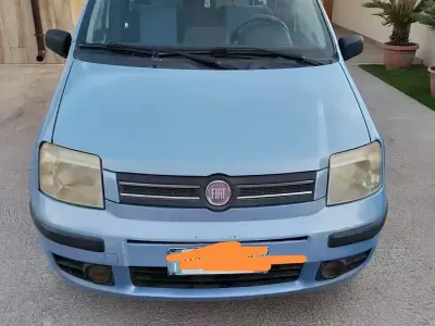 Usata Fiat Panda 77 CV (56 kW) 2009 Blu Utilitaria