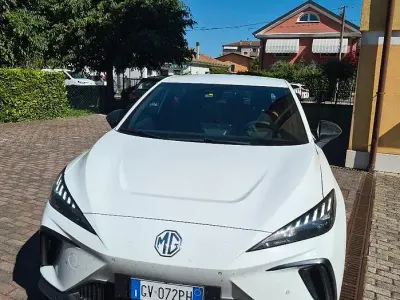 Usata MG MG4 EV