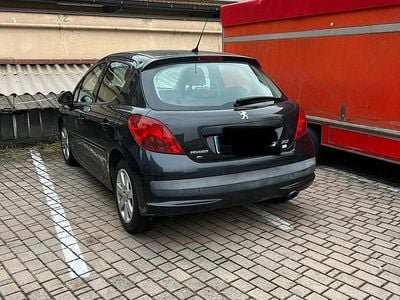 Usata Peugeot 207 110 CV (80 kW) 2008 Nero Berlina