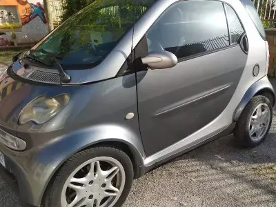 Usata Smart ForTwo Coupé 61 CV (44 kW) 2003 Grigio Coupé