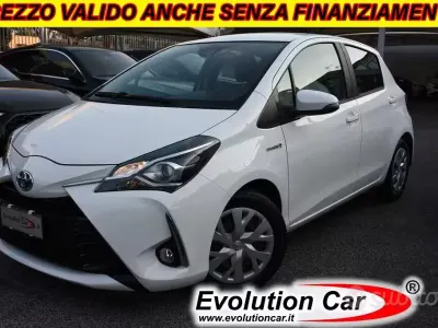 Usata Toyota Yaris Hybrid