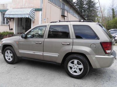 usata Jeep Grand Cherokee LAREDO 3.7 V6 BENZINA