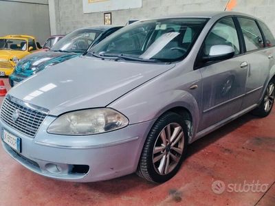 usata Fiat Croma 1.9 Mjet 150cv Emotion