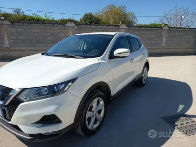 Usata Nissan Qashqai 110 CV (80 kW) 2018 Bianco SUV
