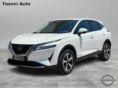 Usata Nissan Qashqai N-Connecta 158 CV (116 kW) 2023 Bianco SUV