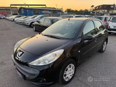Usata Peugeot 206 60 CV (44 kW) 2010 Nero Berlina