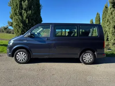 Occasion VW Caravelle 150 ch (110 kW) 2017 Bleue Van