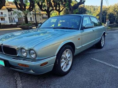 Usata Jaguar XJ8 237 CV (174 kW) 1997 Berlina