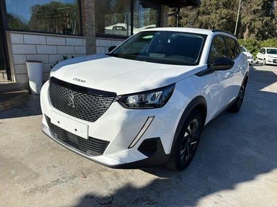 Usata Peugeot 2008 Allure 130 CV (95 kW) 2022 Bianco SUV