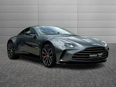 Usata Aston Martin V8 Vantage 437 CV (321 kW) 2016 Onyx black Coupé