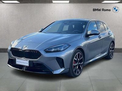 Begagnad BMW 118 Comfort Edition 150 HK (110 kW) 2024 Grå Halvkombi