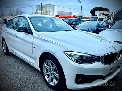 Usata BMW 320 Advantage 190 CV (139 kW) 2016 Bianco Berlina