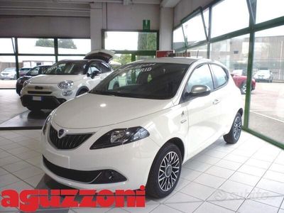 usata Lancia Kappa Ypsilon 1.0 Hybrid 70 CV Alberta Ferretti