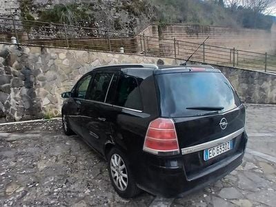 Usata Opel Zafira 101 CV (74 kW) 2006 Nero Monovolume