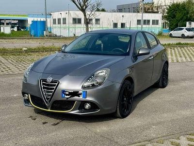 Usata Alfa Romeo Giulietta Progression 120 CV (88 kW) 2015 Utilitaria