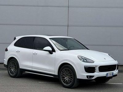 Usata Porsche Cayenne Platinum Edition 250 CV (183 kW) 2017 SUV