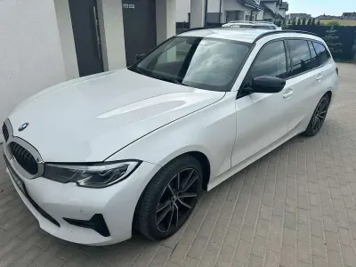 Usata BMW 320 Luxury Line 190 CV (139 kW) 2020 Bianco Station wagon