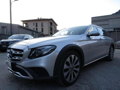 Usata Mercedes E220 All-Terrain 194 CV (142 kW) 2017 Silver metallizzato Station wagon