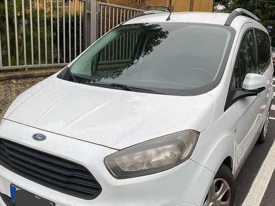 Usata Ford Tourneo Courier 75 CV (55 kW) 2018 Bianco Monovolume