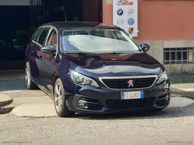 Usata Peugeot 308 Allure 131 CV (96 kW) 2019 Blu Station wagon