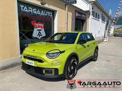 Nuova Abarth 600e Scorpionissima 104 kW (142 CV) 2025 Verde SUV