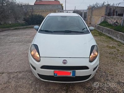 Bianco Usata 2013 Fiat Punto Utilitaria | 3500 € (Ottimo prezzo)