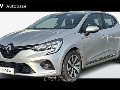 Usata Renault Clio V Zen 140 CV (102 kW) 2021 Argento Berlina