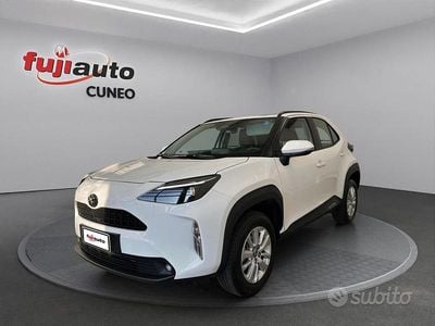 Usata Toyota Yaris Cross Active 116 CV (85 kW) 2025 Bianco SUV