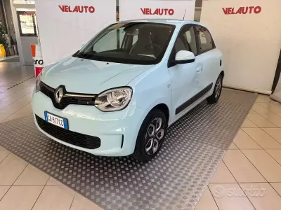 Usata Renault Twingo SE 65 CV (47 kW) 2020 Bluazzurro Utilitaria