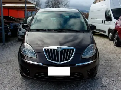 Brugt Lancia Musa Gold 95 HK (69 kW) 2012 Grå MPV