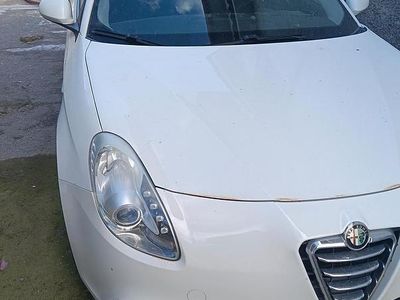Usata Alfa Romeo Giulietta 2015 Bianco Utilitaria