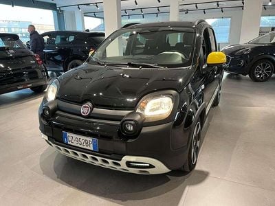 Usata Fiat Panda Cross Cross 69 CV (50 kW) 2025 Nero Utilitaria