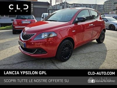 Usata Lancia Ypsilon 69 CV (50 kW) 2022 Rosso Utilitaria