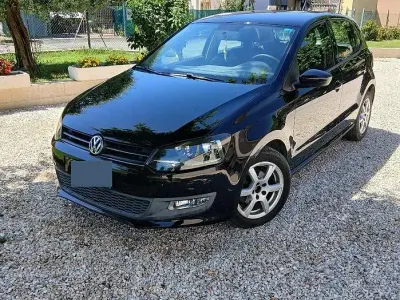 Usata VW Polo Comfortline 90 CV (66 kW) 2010 Nero Utilitaria