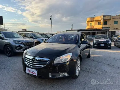 Usata Opel Insignia 131 CV (96 kW) 2011 Nero Berlina
