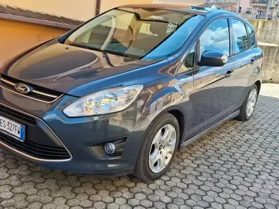 Begagnad Ford C-MAX 115 HK (84 kW) 2012 Minibuss
