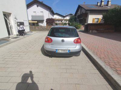 VW Golf V