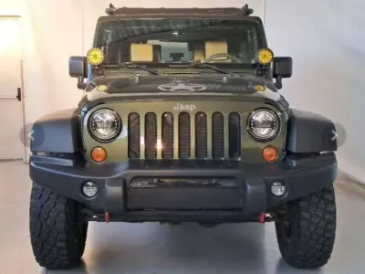 Usata Jeep Wrangler Rubicon 177 CV (130 kW) 2008 Verde SUV