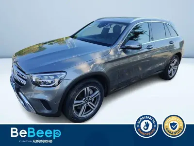 Usata Mercedes GLC220 194 CV (142 kW) 2020 Grigio metallizzato SUV